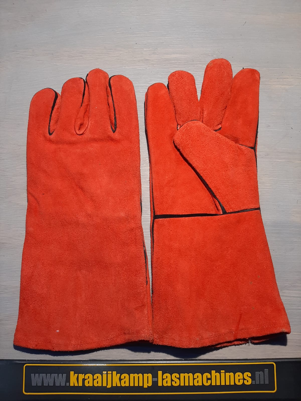 lashandschoenen rood
