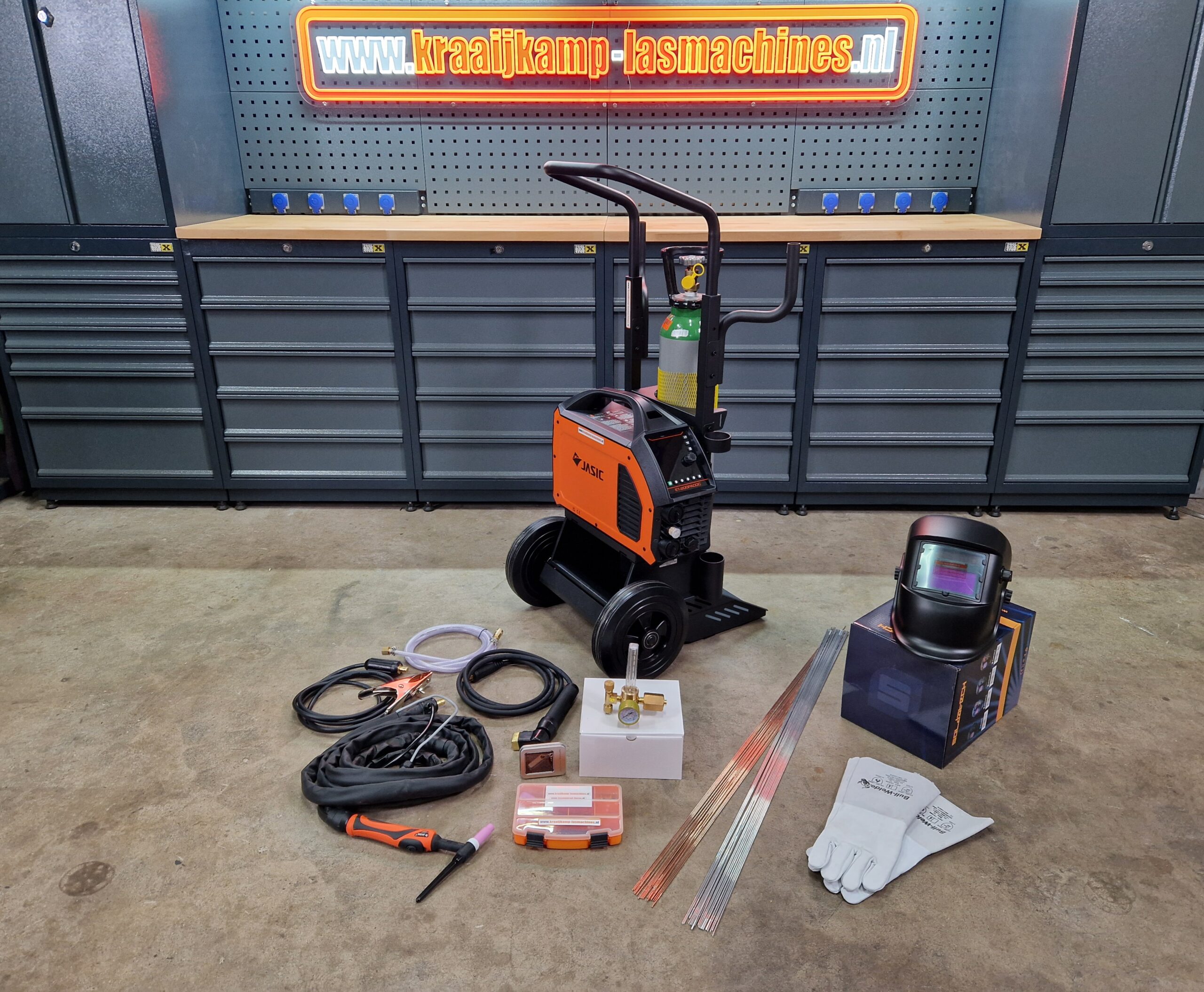 Compleet pakket! Jasic EVO20 TIG200P AC/DC PFC PULSE 230v (laswagen toolbox steekwagen)
