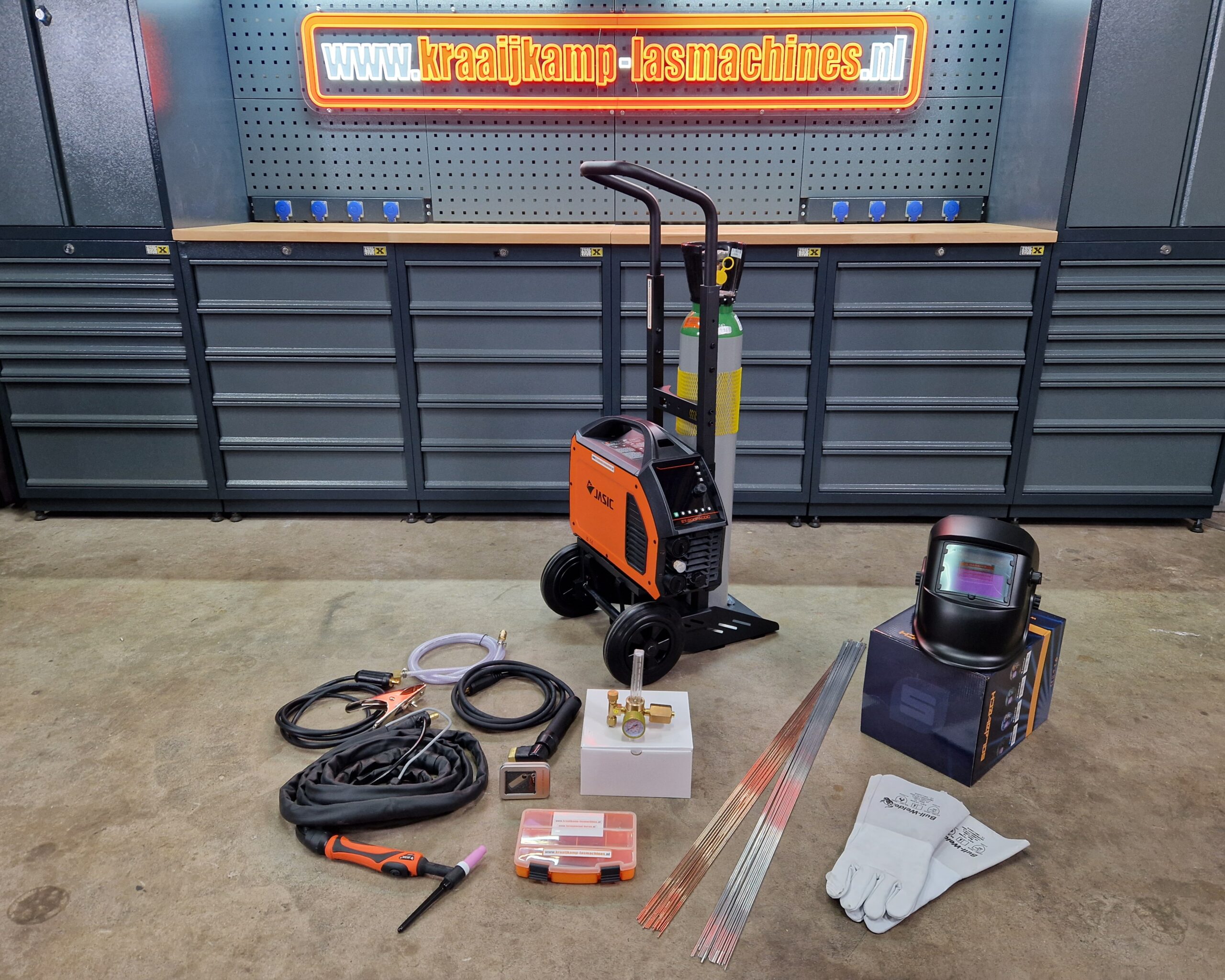 Compleet pakket! Jasic EVO20 TIG200P AC/DC PFC PULSE 230v (laswagen steekwagen)